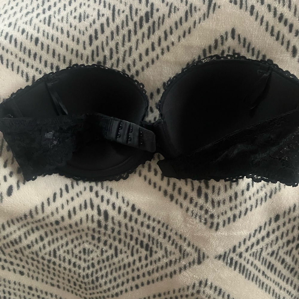 H&M black strapless bra - Picture 5 of 6
